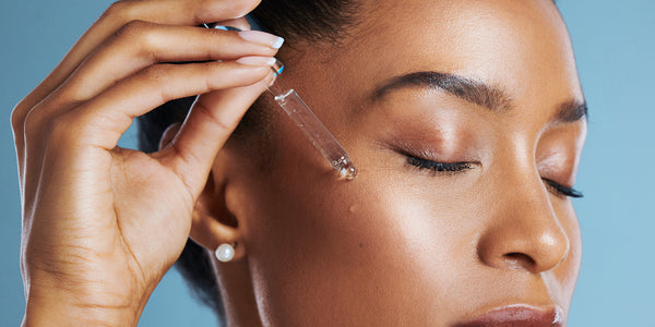 Image Sérum hydratant : un incontournable de la routine visage ?