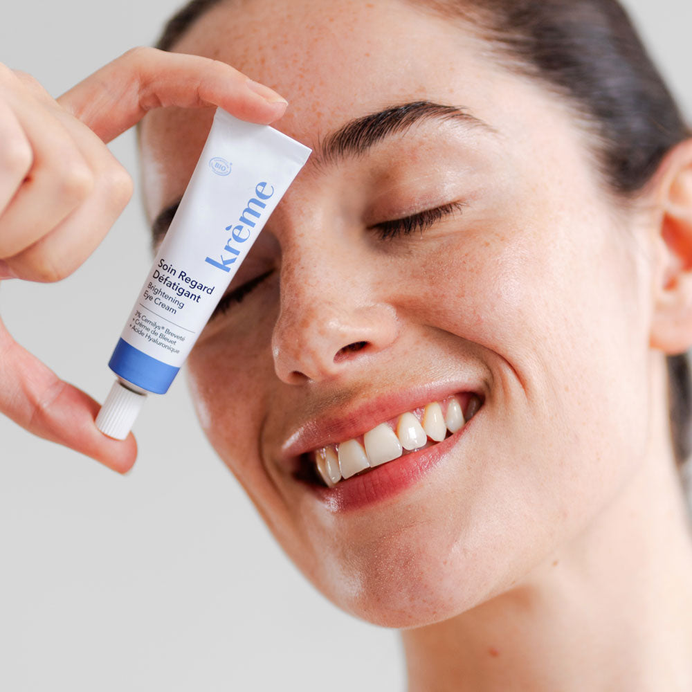 Krème - contour des yeux bio application