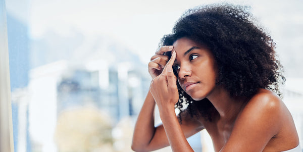 Image Comment faire disparaître un bouton sur le visage ?