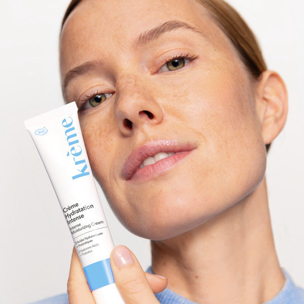 Crème Hydratation Intense Application 1